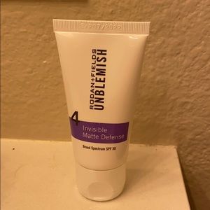 Rodan + Fields UNBLEMISH Invisible Matte Defense